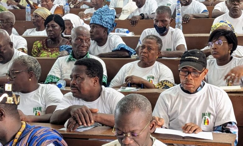 Au Togo, plusieurs initiatives sont mises en œuvre par l'État pour accompagner les personnes âgées, souvent trop esseulées par la société dans cette étape de leur vie.