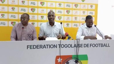 Les 1ère et 2e journées des éliminatoires de la CAN 2025 auront lieu dans les prochains jours. Les Eperviers du Togo seront face au Libéria le 06 septembre au stade de Kégué et joueront le 09 septembre contre la Guinée équatoriale à l’Estadio de Malabo. En prélude à ces rencontres, le nouveau sélectionneur, Nibombé Daré a publié jeudi une liste de 25 joueurs.