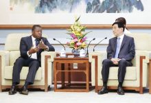 Le chef de l’Etat, Faure Gnassingbé séjourne depuis dimanche à Beijing dans le cadre de la 9è sommet du Forum économique sion-africain (FOCAC 2024). Lundi, il a rencontré à Pékin une délégation de haut niveau du Parti communiste chinois (PCC) conduite par Wang Huning, membre du Comité permanent du bureau politique du Parti communiste chinois